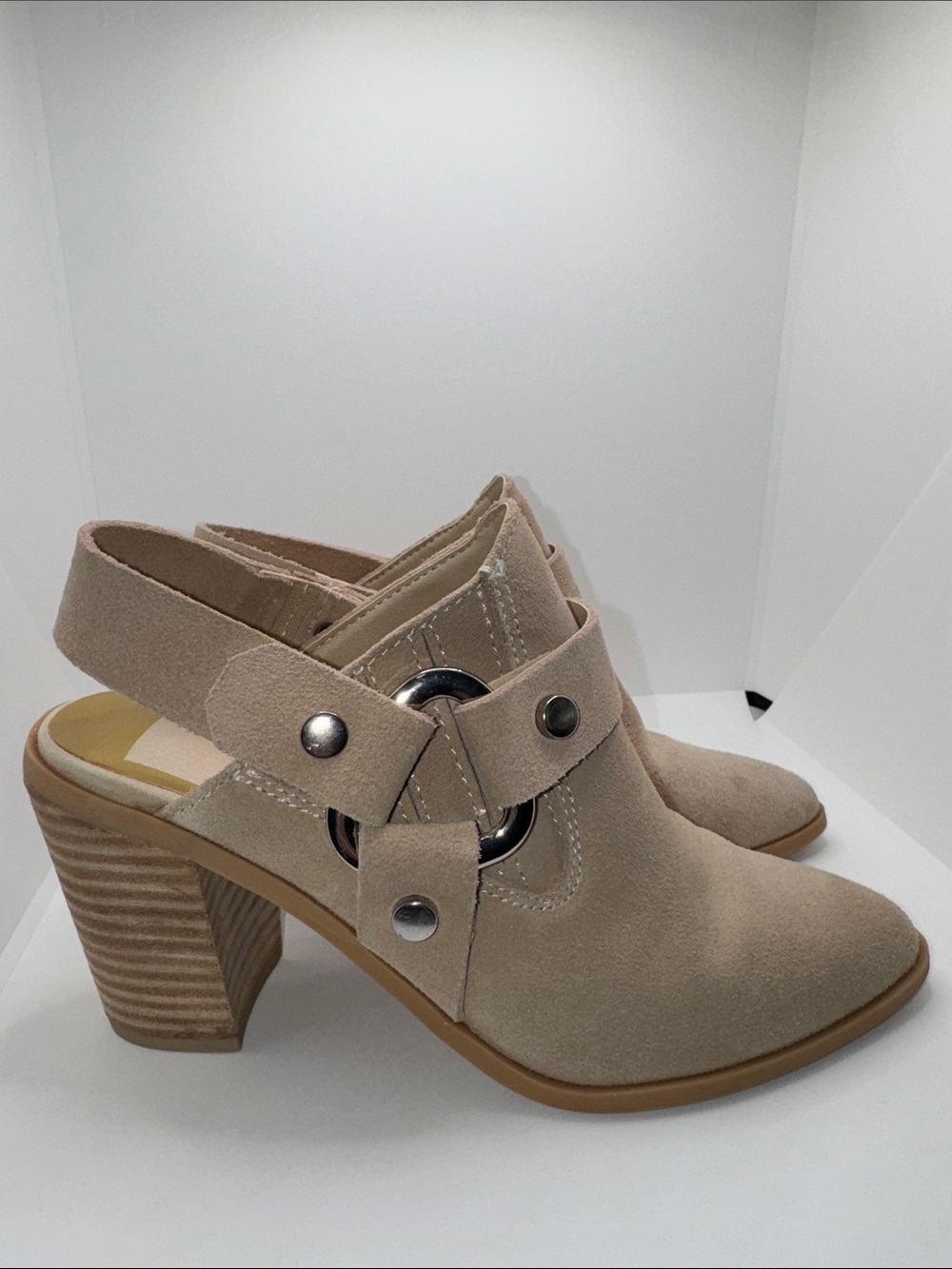 Dolce Vita Rango Heeled Mules Tan Suede Women’s 6